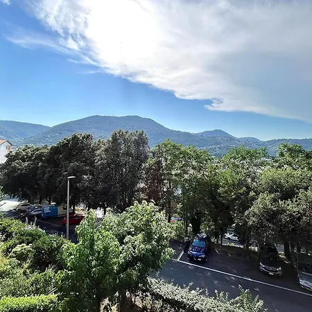 Puccini A 6 Minuti In Bus O Auto Dalla Stazione Apartment