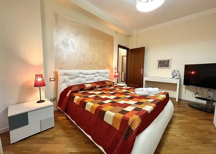 Puccini A 6 Minuti In Bus O Auto Dalla Stazione Apartment *