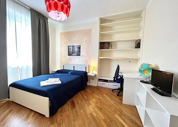 Apartment Puccini A 6 Minuti In Bus O Auto Dalla Stazione *