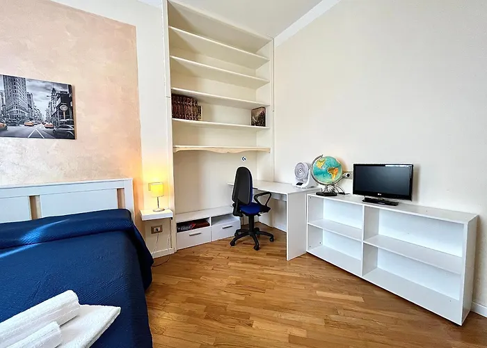 Puccini A 6 Minuti In Bus O Auto Dalla Stazione Apartment *